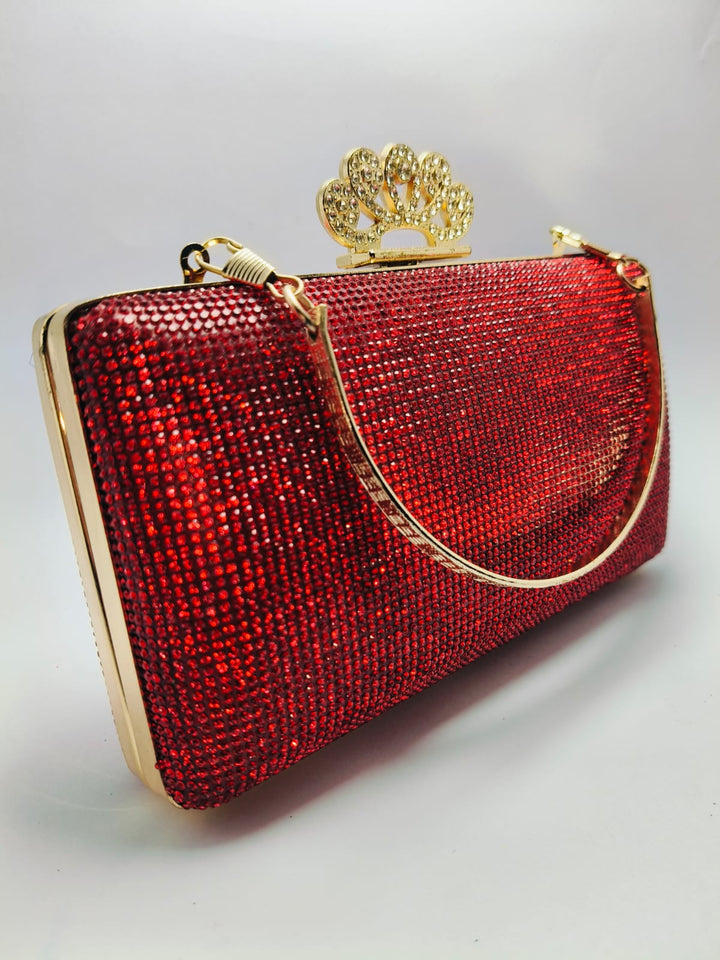 "Bridal Clutches – Elegant & Practical Design"